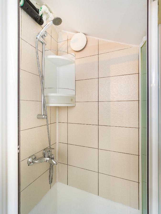 Studio Apartment "Kalina" 550 M From Sea 里耶卡 外观 照片