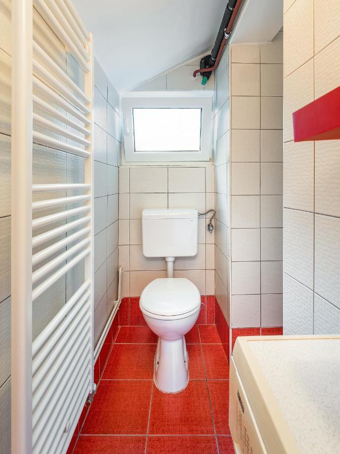 Studio Apartment "Kalina" 550 M From Sea 里耶卡 外观 照片